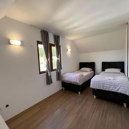 Beli Medved Apartment