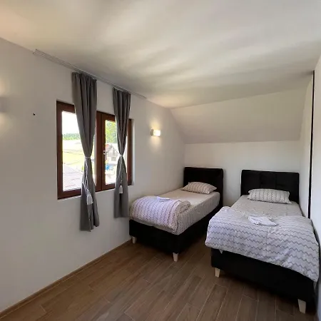 Beli Medved * Баина-Башта