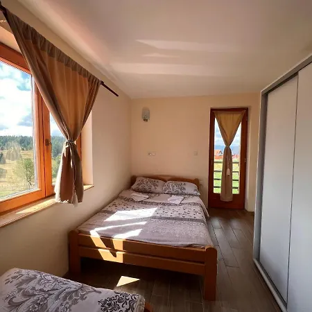 Beli Medved アパート *