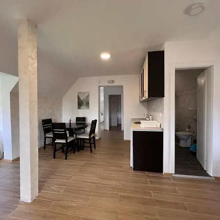 Beli Medved バイナ・バシュタ